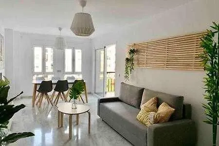 Daire Apartamento Torremolinos Parking Gratis Y Terraza